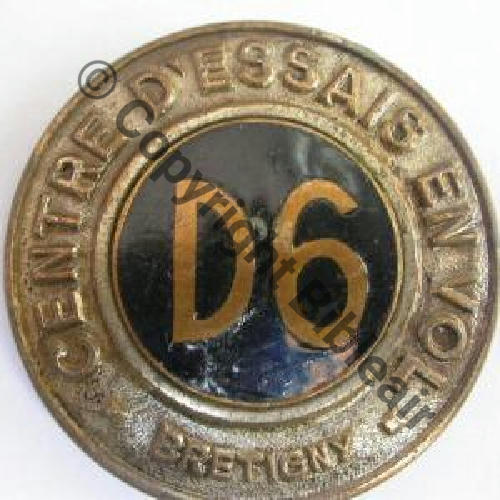 BRETIGNY NH CEV Badge D6  AB.P Attac a vis Dos lisse 42mm 1946 Src.lamourelle 13Eur10.07